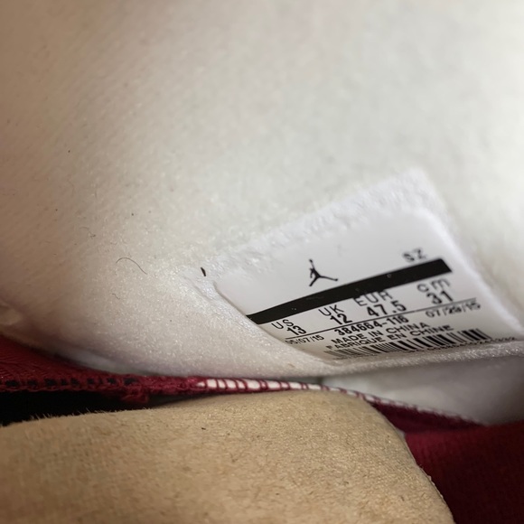 Air Jordan Retro 6 Maroon - Picture 6 of 7